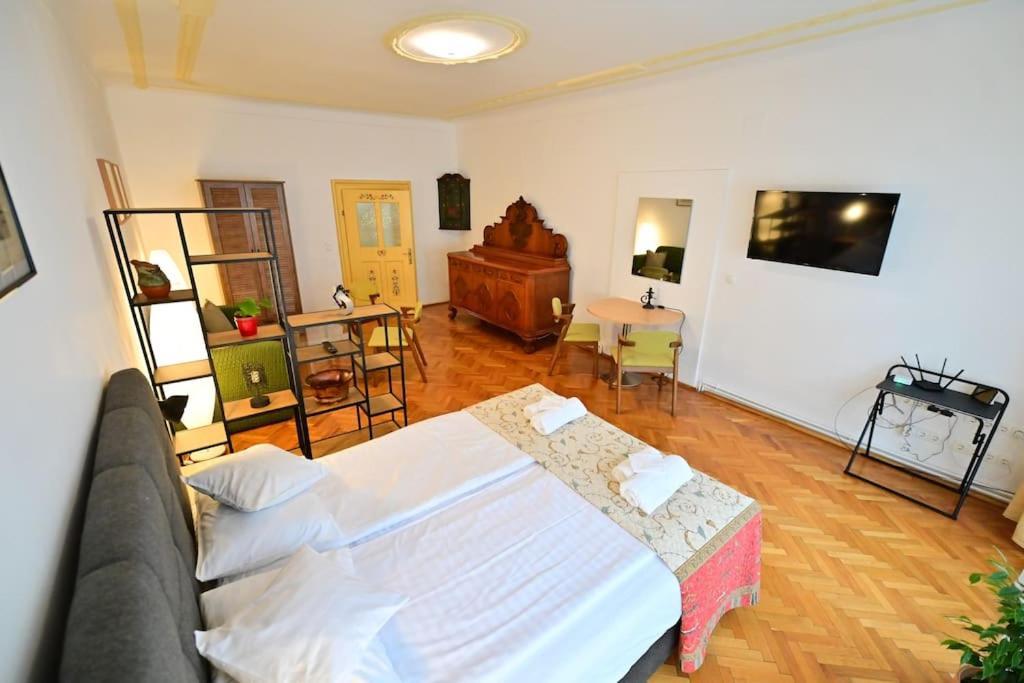 Flh - Althaus Apartment Sibiu Exterior photo