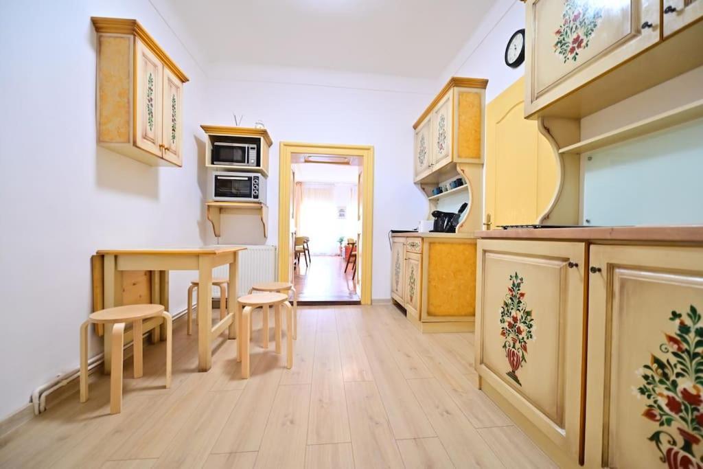 Flh - Althaus Apartment Sibiu Exterior photo
