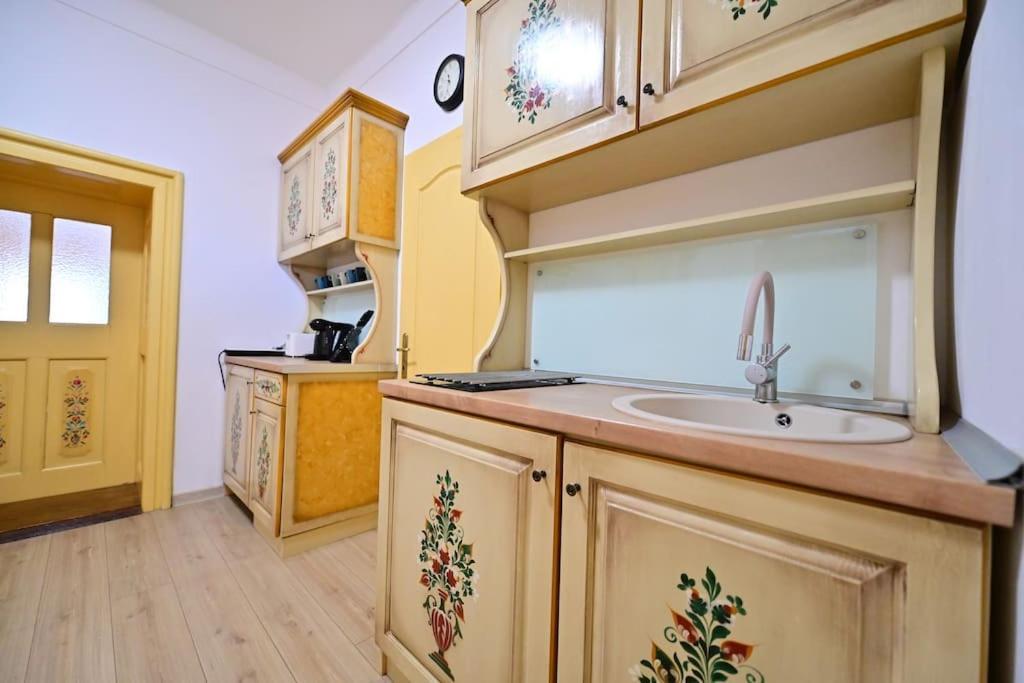Flh - Althaus Apartment Sibiu Exterior photo