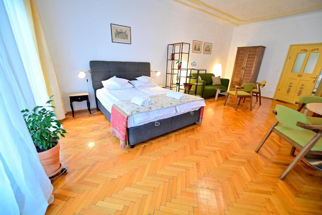 Flh - Althaus Apartment Sibiu Exterior photo
